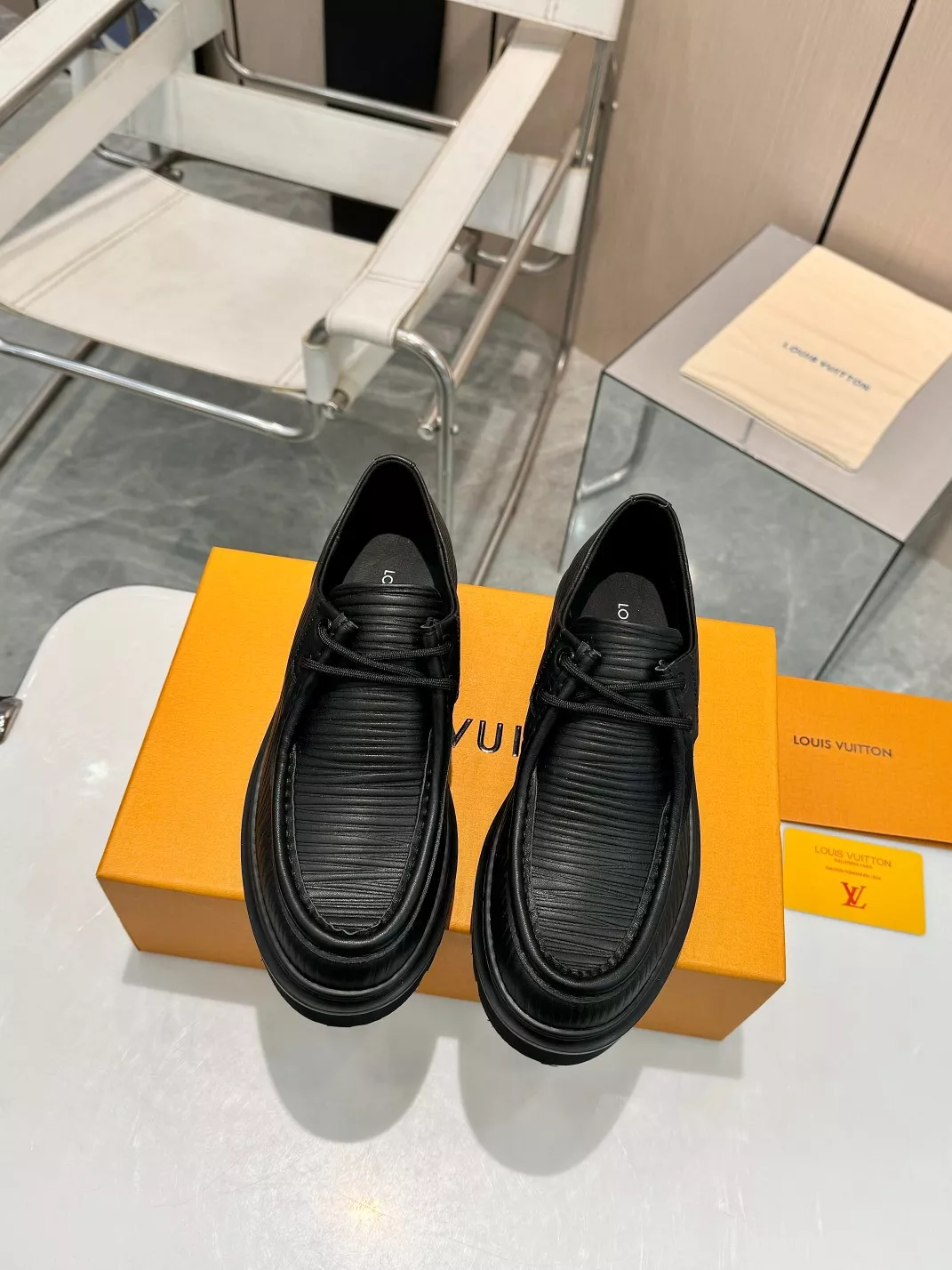 louis vuitton lv oxfords chaussures pour homme s_12ba4312